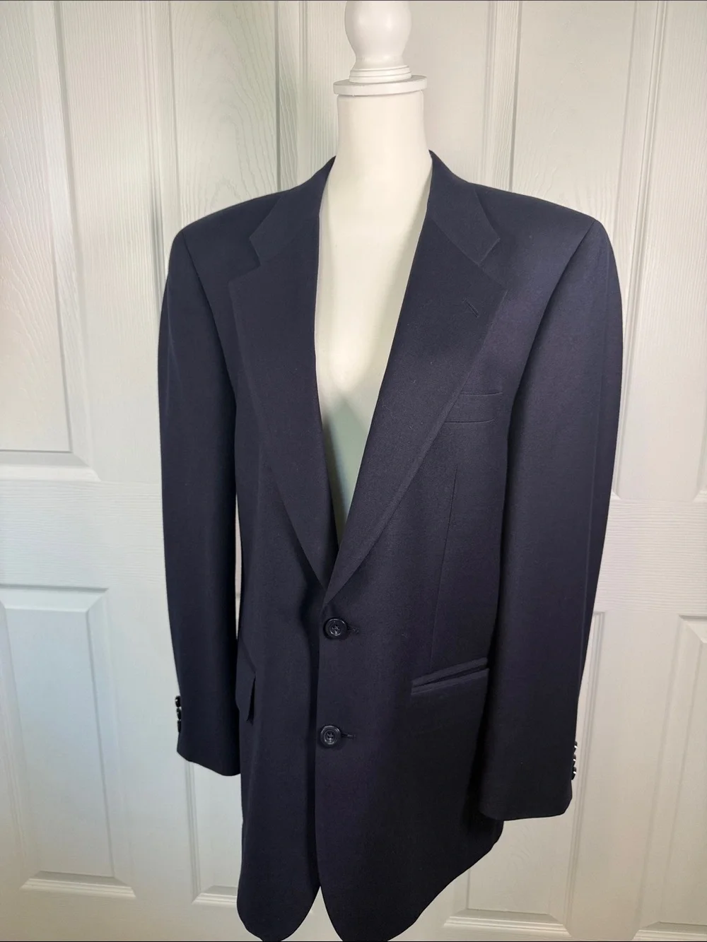 Vintage Burberrys Navy Blue Wool Blazer Men’s 40R 2 Button Sport Coat Preppy Cla